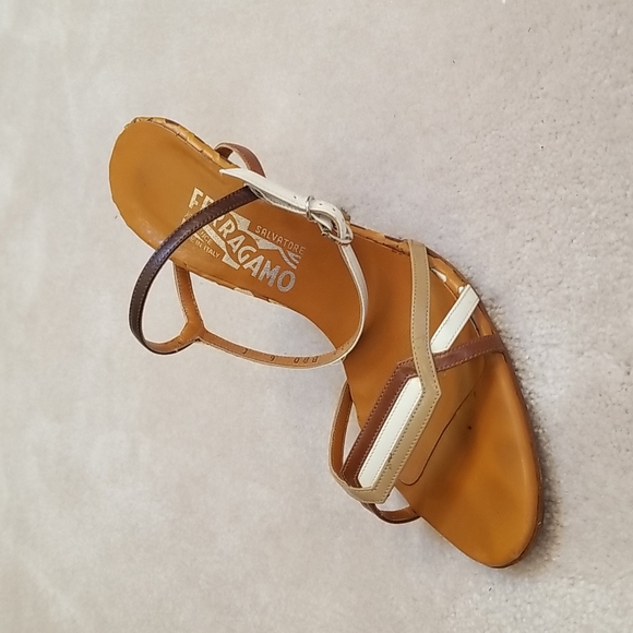 Salvatore Ferragamo Sandals - Picture 3 of 10
